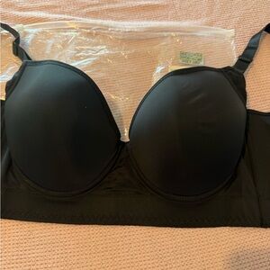 Size-38DD NEW! SHE CURVE underwire back smoothing bra with 8 eyelets